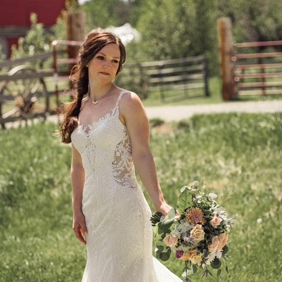 Meet your Posher, Kylie - Picture 1 of 1